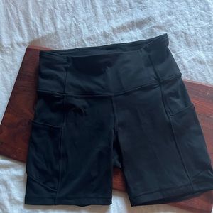 Lululemon fast and free running shorts size 6
